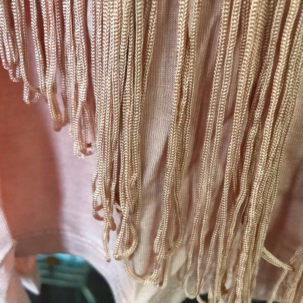 ✅CLEARANCE- NWOT~ BANANA REPUBLIC Fringe Detail Top - Picture 5 of 10